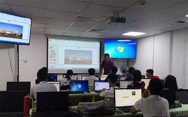 北京達(dá)內(nèi)教育 以科技驅(qū)動(dòng)教育創(chuàng)新，引領(lǐng)軟件服務(wù)新篇章